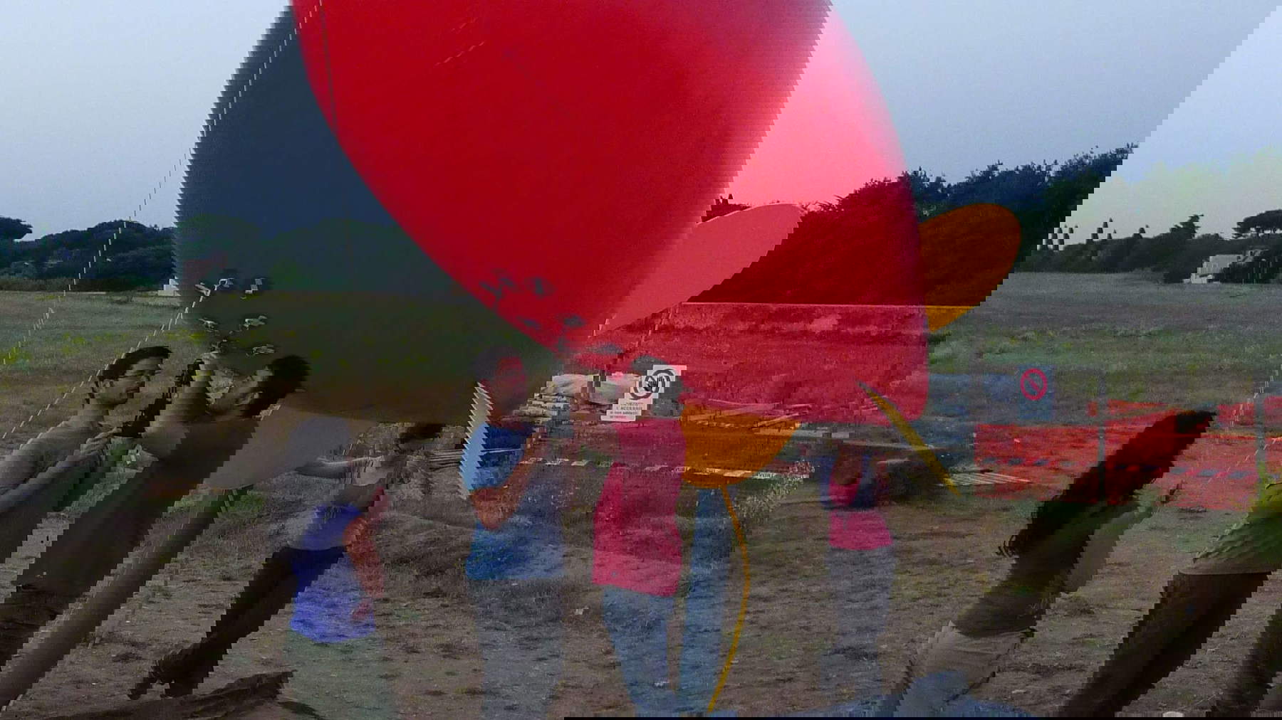 Estudiantes de la Universidad de Tor Vergata durante la campaña de excavación de 2013 de la basílica del Papa Marcos. Foto: Lucrezia Spera