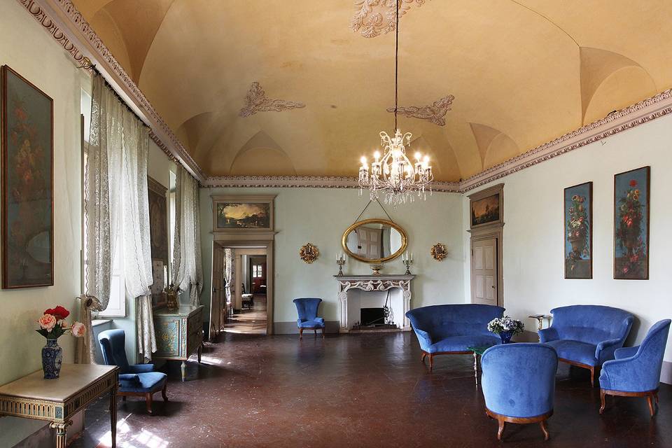 Reality: The Palace of the Counts of Bricherasio (Turin) Reality: The Palace of the Counts of Bricherasio (Turin)