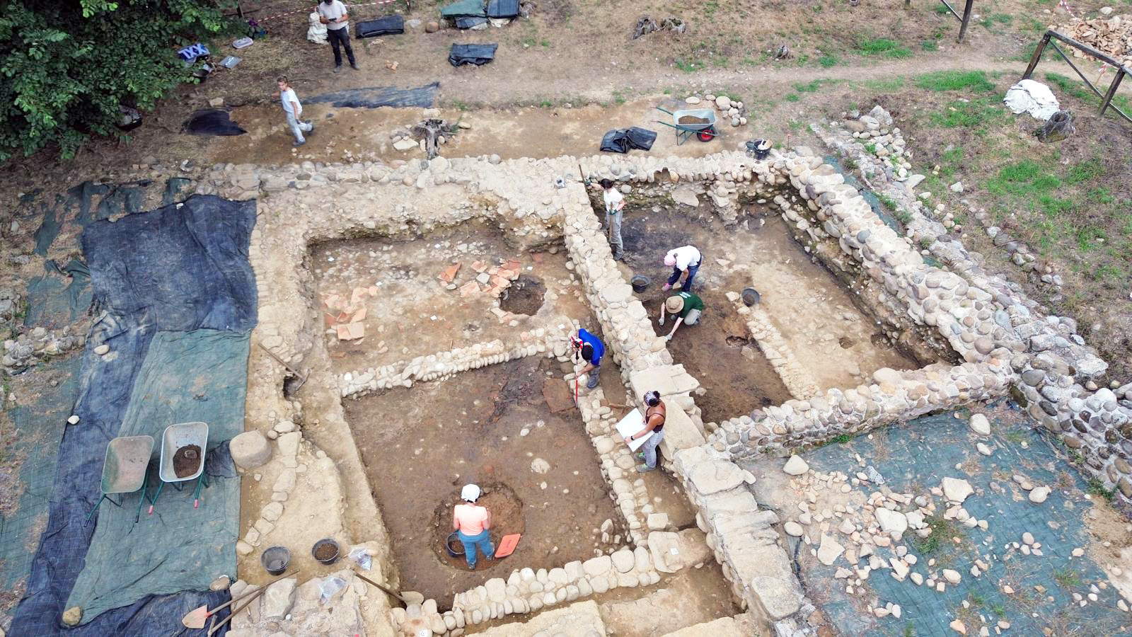 Castelseprio, gli scavi rivelano resti di un edificio del IV - V secolo. Mai qui una struttura così antica