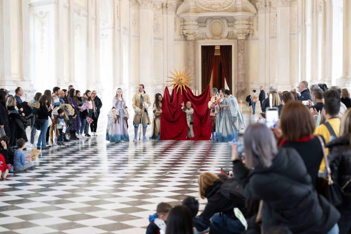 SCHERZO à la Reggia di Venaria : un événement théâtral pour célébrer le carnaval