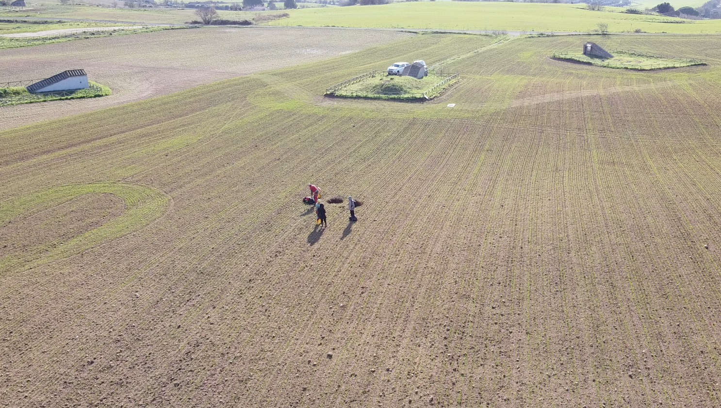 Aerial view of the cavity at the time of discovery Aerial view of the cavity at the time of discovery