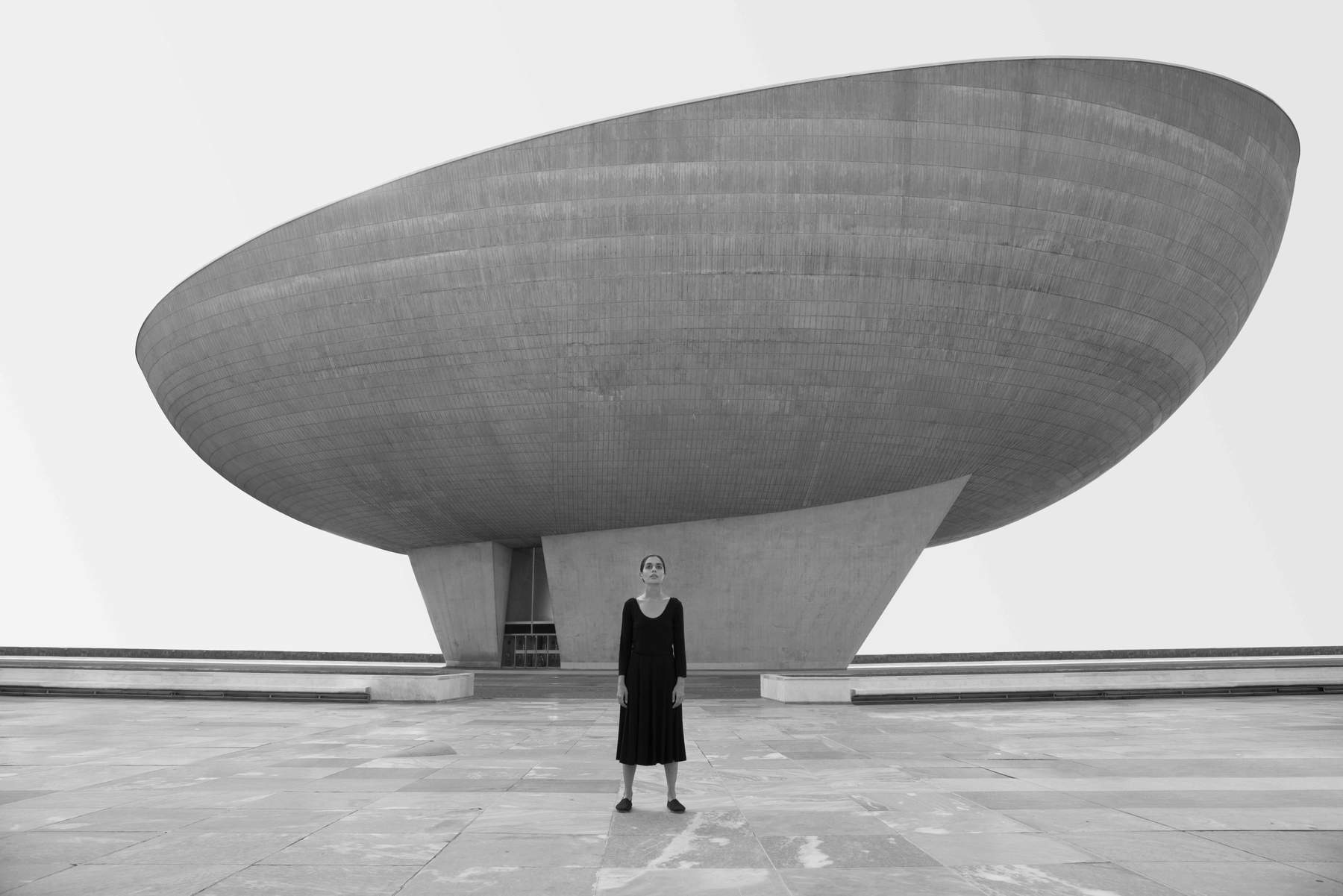 Shirin Neshat, Roja (2016; silver salts print). Courtesy of the artist and Gladstone Gallery. Copyright Shirin Neshat.