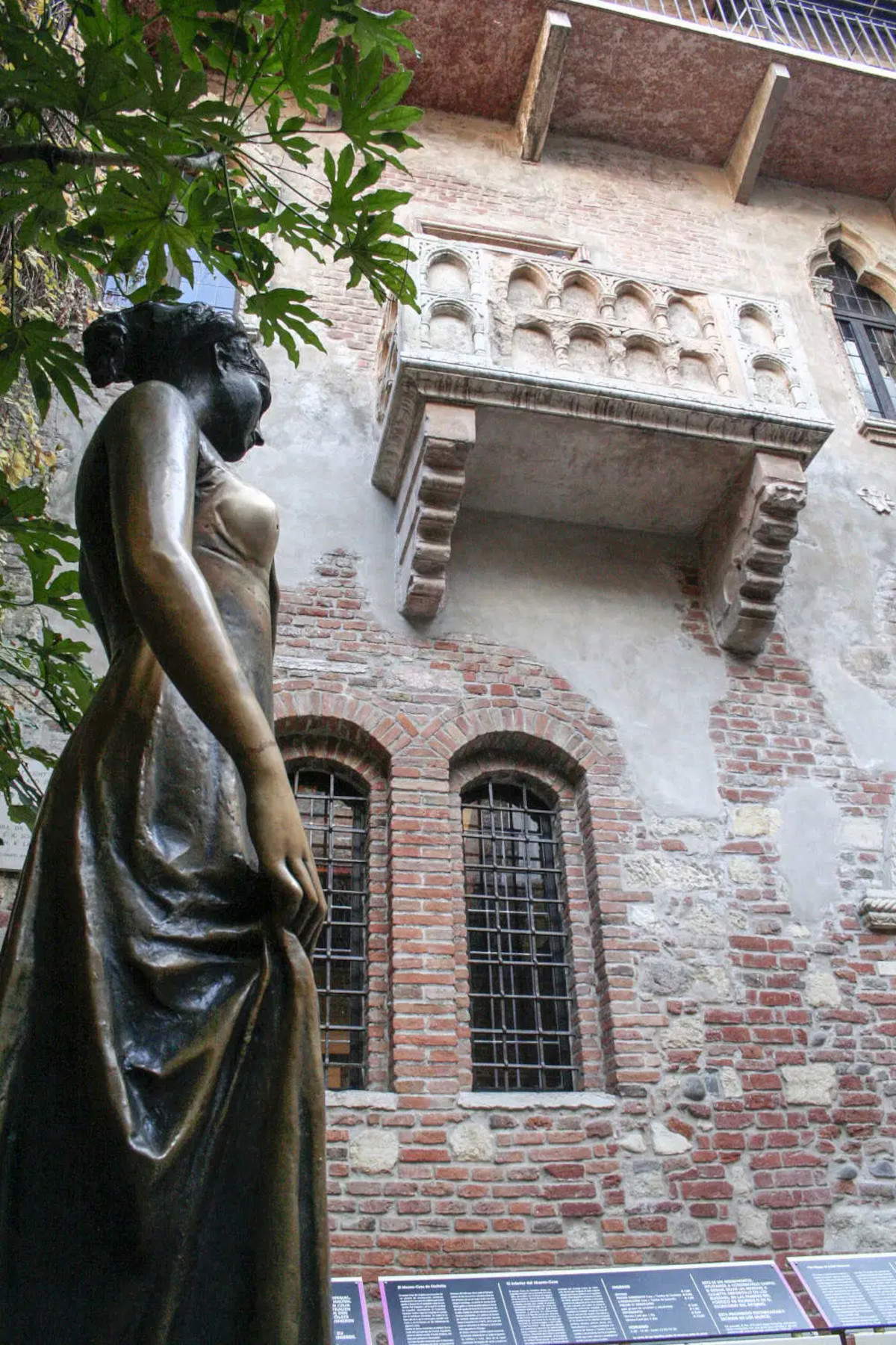 La copie de la statue de Juliette. Photo : Wikimedia/Claconvr