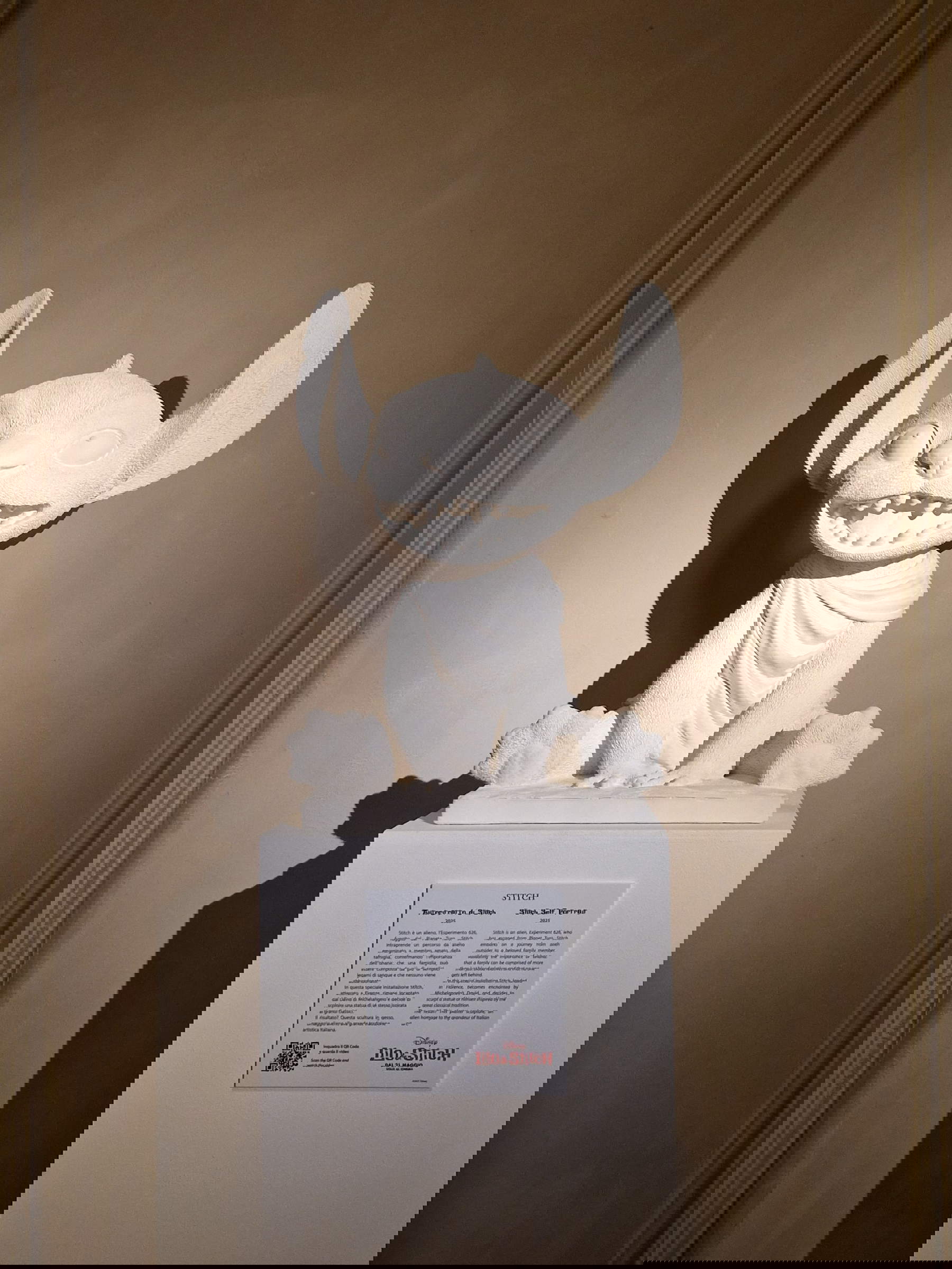 La scultura di Stitch