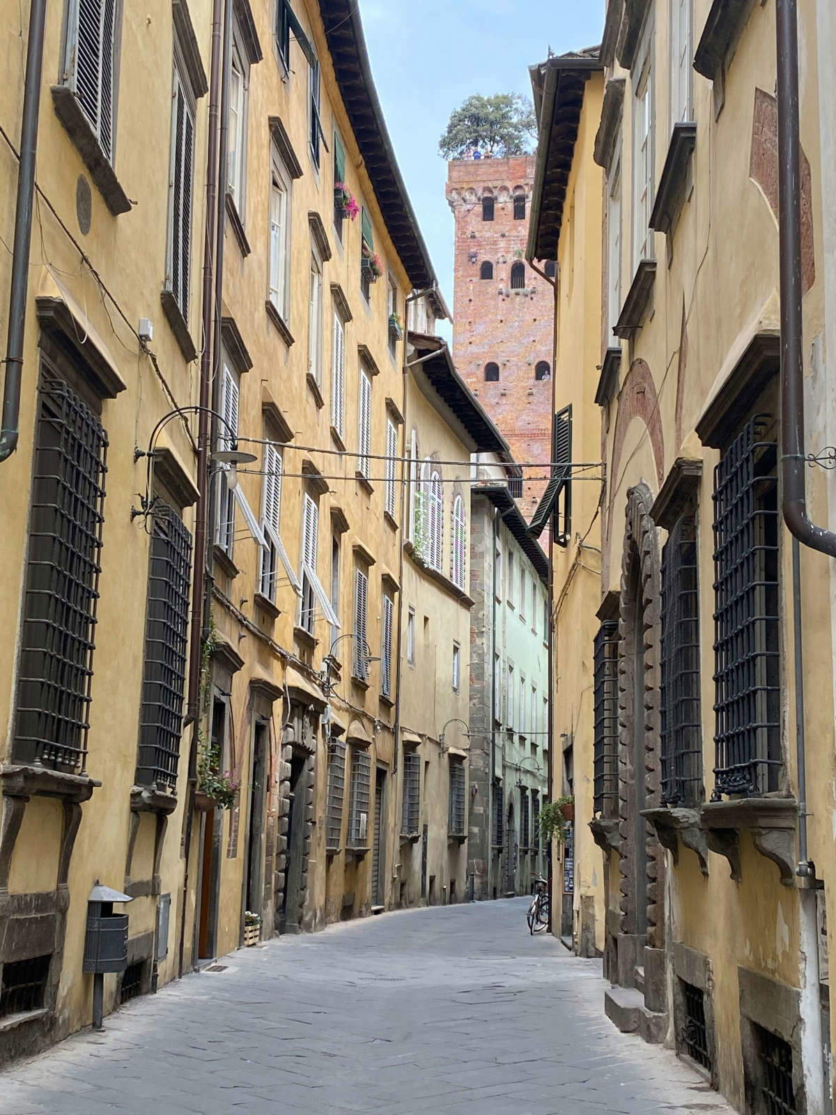 Straße in Lucca. Foto: Jason Steele