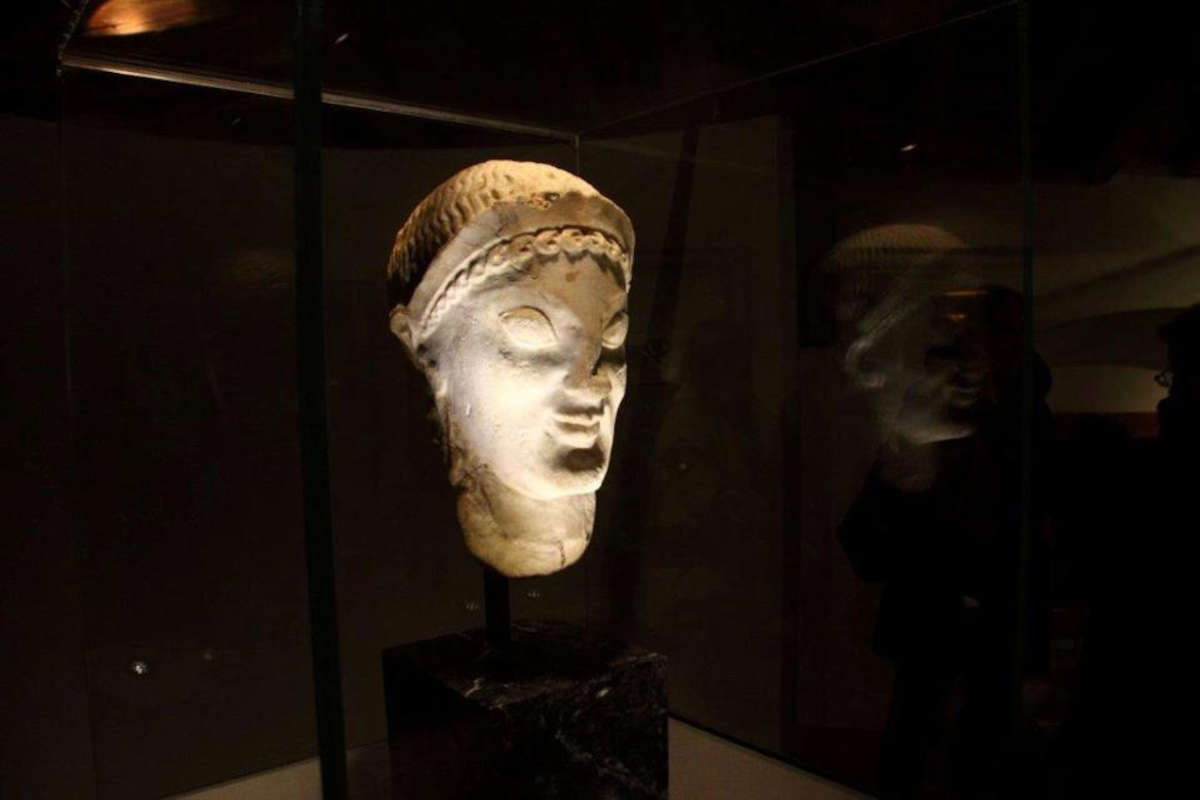Etrusker, der Testa Bargagli Protagonist im Archäologischen Museum von Casole d'Elsa