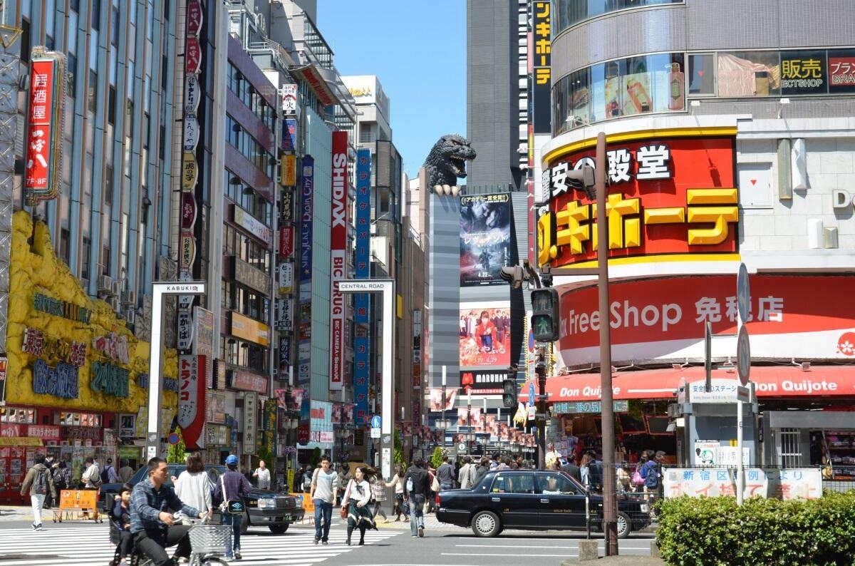 La testa di Godzilla a Kabuki-cho. Foto: Blueberry Travel La testa di Godzilla a Kabuki-cho. Foto: Blueberry Travel