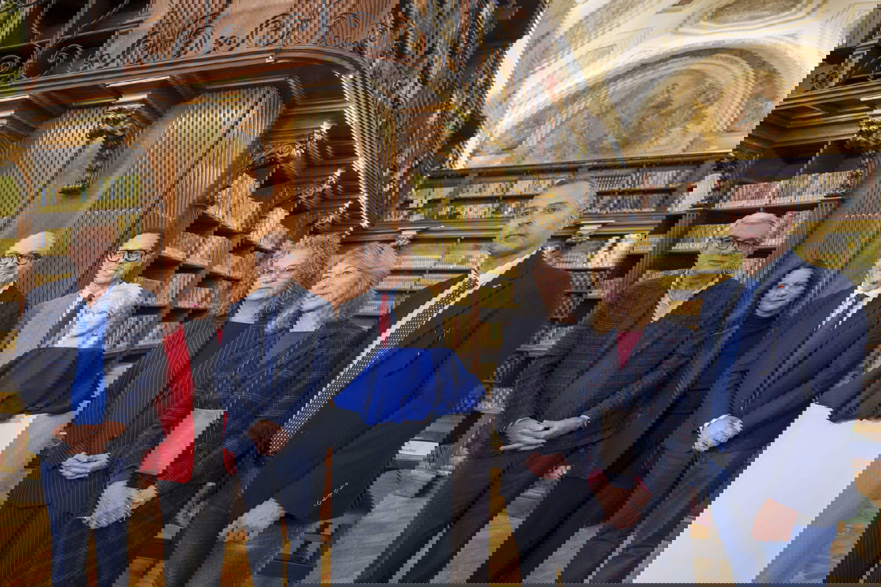 Presentación del artefacto en Roma