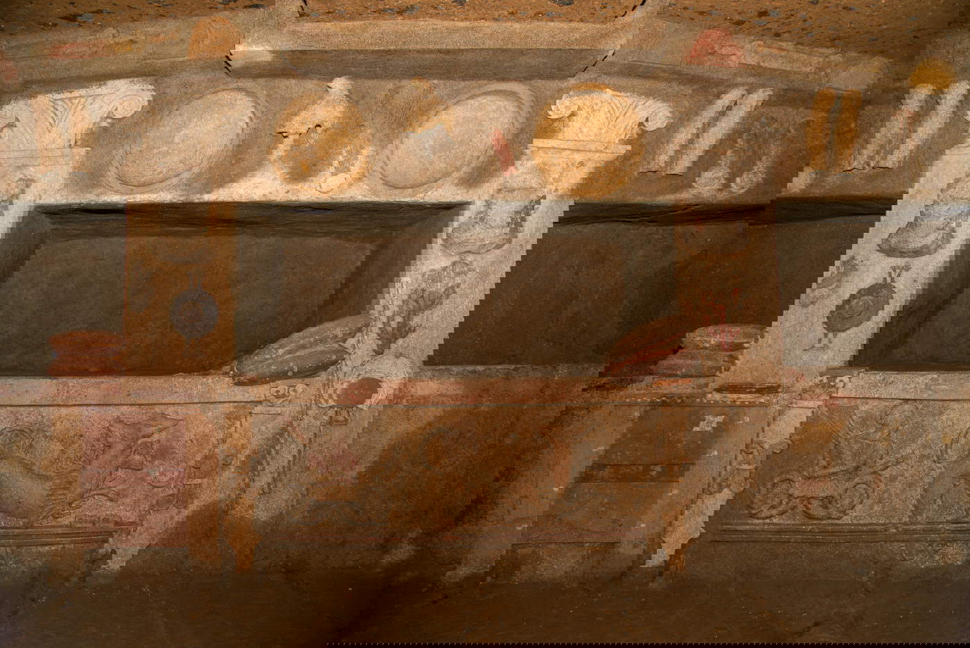 Cerveteri, extraordinarias aperturas de la Tumba de los Relieves: podrá entrar en la obra maestra del arte funerario etrusco