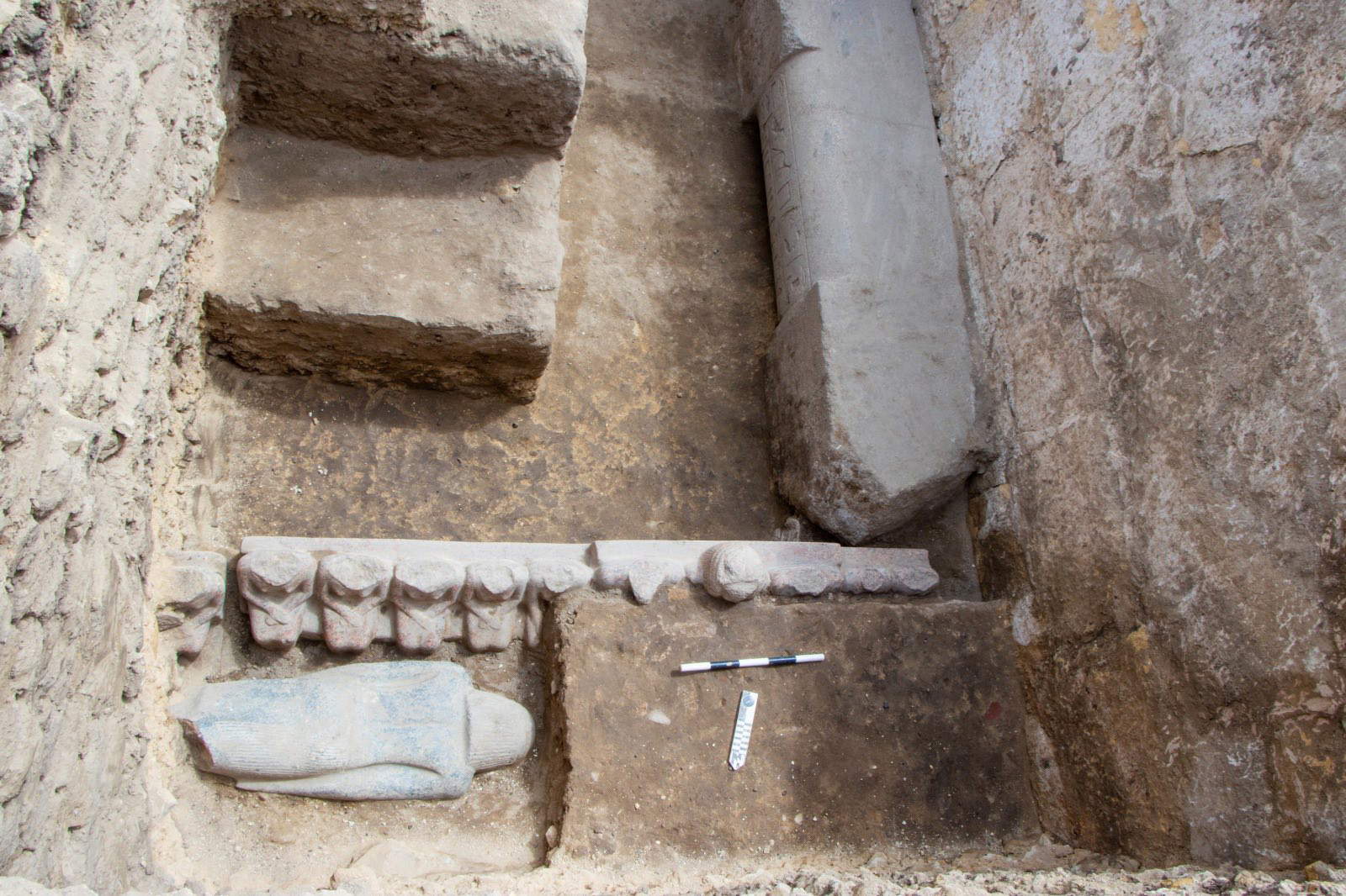 Tumba del príncipe Userefra en Saqqara Tumba del príncipe Userefra en Saqqara