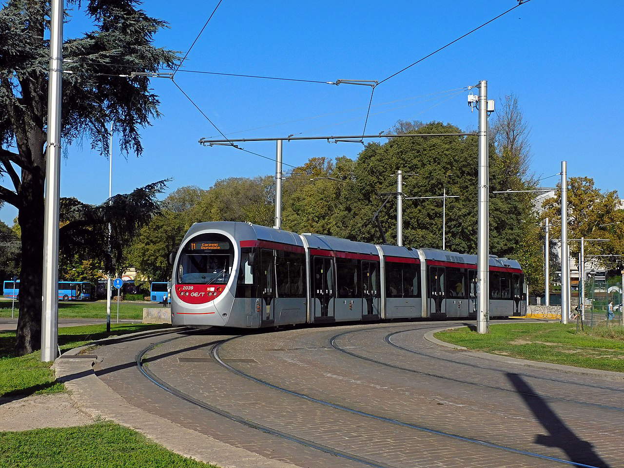 Straßenbahn in Florenz. Foto: Wikimedia/Moliva