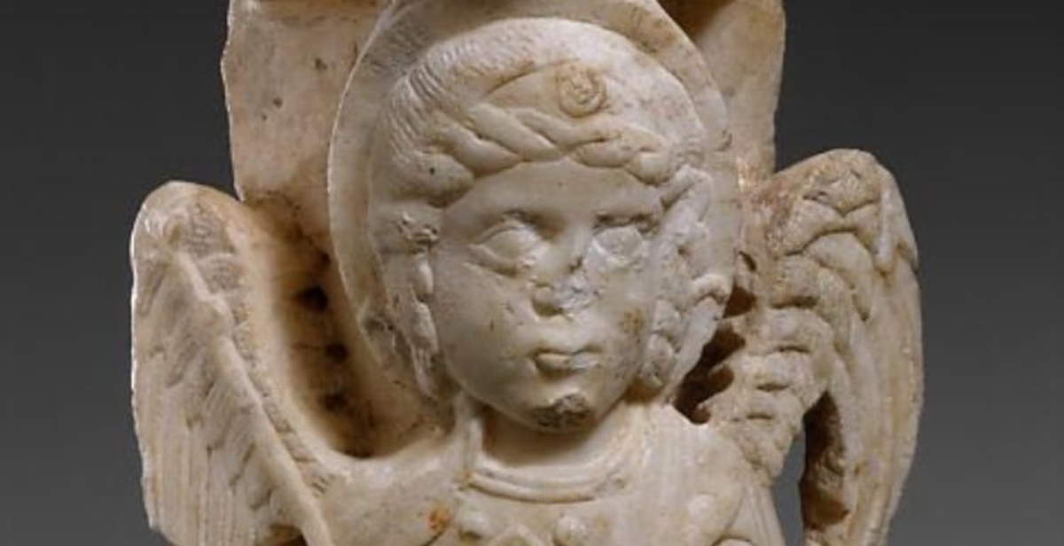 Metropolitan Museum returns capital with head of Archangel Michael to Turkey