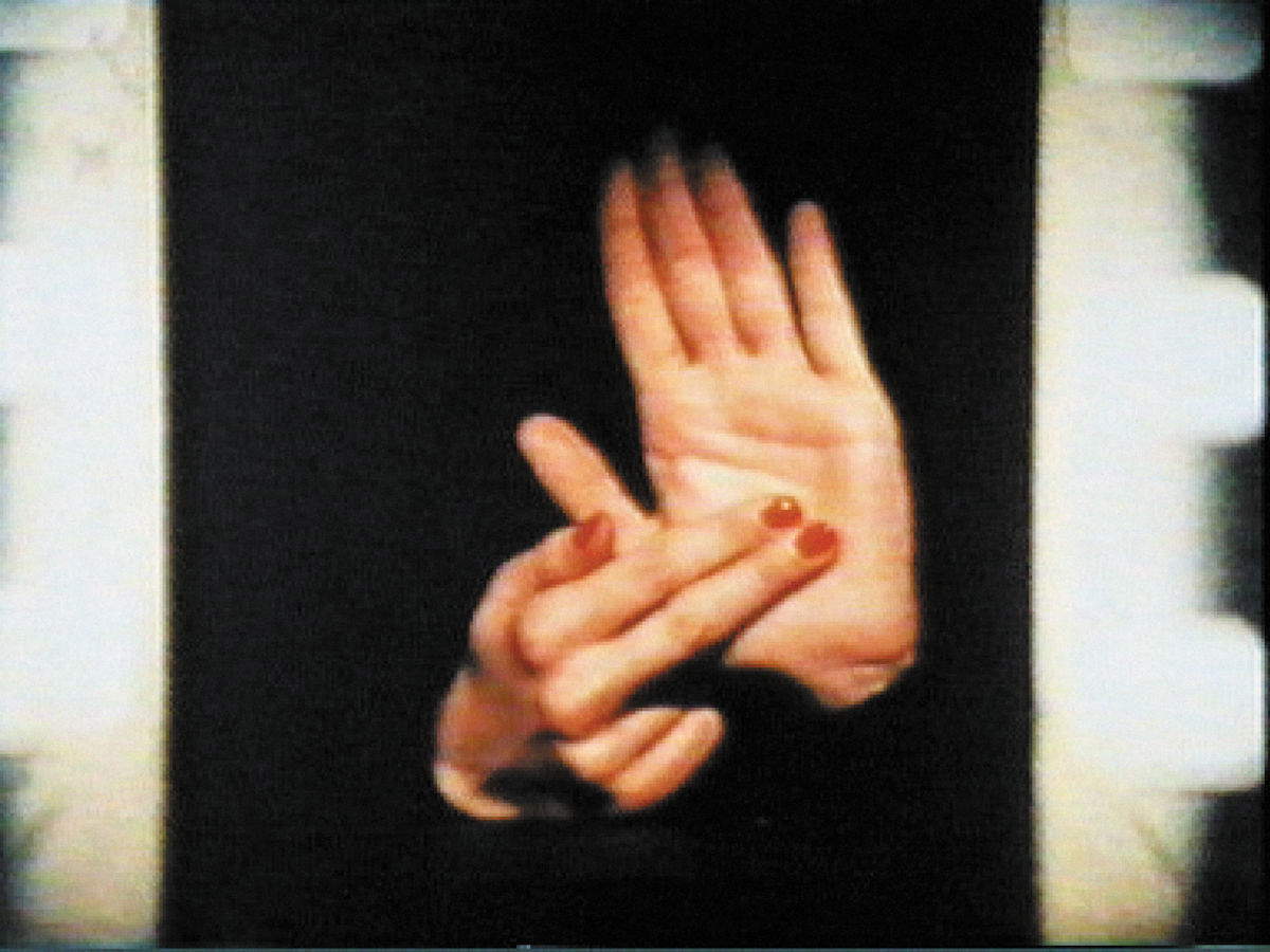 VALIE EXPORT, VALIE EXPORT SYNTAGMA (1983; Filmkader, 16 mm, 18 min, Farbe Ed. 10 von 10(VE 1067.10)) &copy;VALIE EXPORT/ SIAE 2025. Mit freundlicher Genehmigung der Thaddaeus Ropac Gallery, London, Paris, Salzburg, Mailand, Seoul