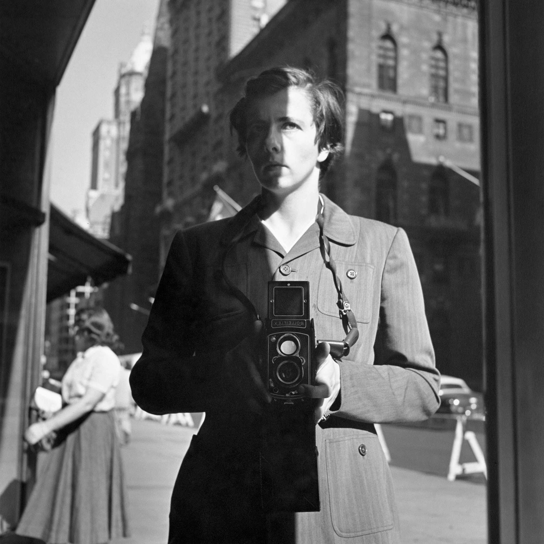 Vivian Maier, New York, NY, 18 octobre 1953 (2012 ; épreuve à la gélatine argentique, 40x50 cm ; New York, Collection and Howard Greenberg Gallery). Succession de Vivian Maier, avec l'aimable autorisation de Maloof.