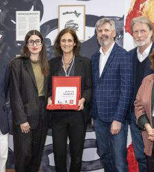 La catalana Claudia Pagès gana el premio illy SustainArt para jóvenes promesas del arte 