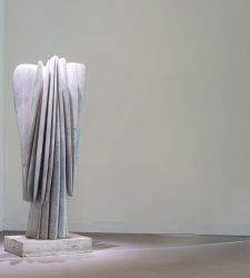 Milan, a sculpture by Gigi Guadagnucci in the new display of the Unipol Tower collection