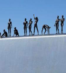 Sedici sculture di Giuseppe Bergomi installate nei borghi della costa toscana