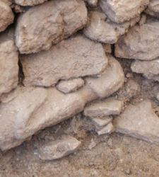 Göbeklitepe, Neuentdeckung und Restaurierung: die neolithische Statue und die Wiedereröffnung des Bauwerks C
