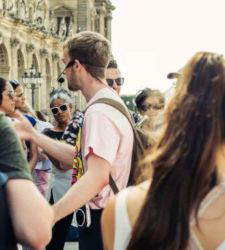 TAR suspends call for new tour guides: merit hearing set for October