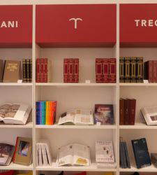 Die Ausgaben für Kultur steigen: Im Jahr 2025 werden die Italiener fast 100 EUR pro Monat ausgeben. Aber das Nord-Süd-Gefälle bleibt