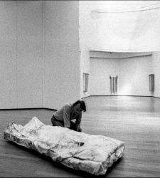 Mil&aacute;n, Pirelli HangarBicocca acoger&aacute; una gran retrospectiva dedicada a Luciano Fabro en 2026