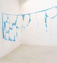 Fiber art e sperimentazione tessile: Marion Baruch in mostra a Brescia