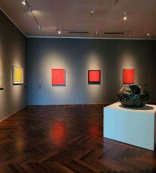 Morandi and Fontana: two opposing visions to explore the invisible and the infinite
