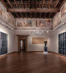 Louise Nevelson, the Grande Dame of 20th century sculpture. What the Bologna exhibition looks like
