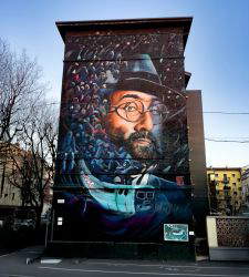 Bologna, enthüllte ein neues, Lucio Dalla gewidmetes Wandgemälde. Es trägt den Titel Happiness 