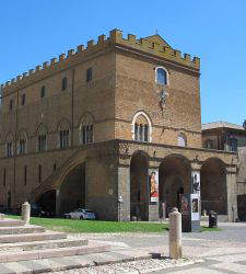 Orvieto, die Schließung des Museo dell'Opera del Duomo für mehr als ein Jahr kommt im Parlament an
