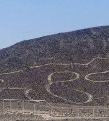 Perù, proteste per la riduzione dell’area protetta intorno alle linee di Nazca decisa dal governo