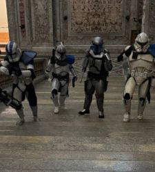 Cosplayers invaden el Palacio Real de Caserta: fans de Star Wars en el interior del palacio