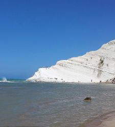 Deux hommes condamnés pour avoir endommagé la Scala dei Turchi avec de l'oxyde de fer