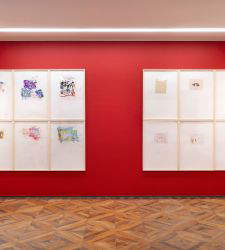 Milano, una mostra esplora il rapporto tra Mario Schifano e Gianni Malabarba. Pittura e poesia si incontrano