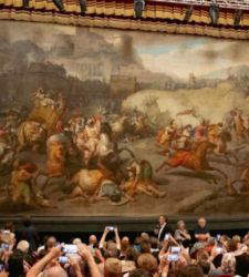 Spoleto, torna il sipario storico del Teatro Nuovo: restaurato dopo 25 anni grazie all’Art Bonus