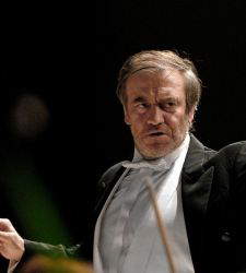 Por qué Valery Gergiev no debería actuar en la Reggia di Caserta