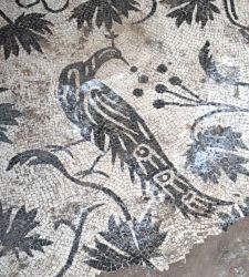 Roma, importanti scoperte sull'Appia Antica: rinvenuti mosaici e monumenti funerari