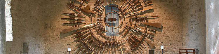 Arnaldo Pomodoros Wunder in Pietrarubbia, wenn die Kunst den Ort wechselt