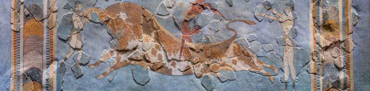 Der Sprung des Stiers: Minoischer Stierkampf zwischen Ritual, Akrobatik und Repräsentation der Macht