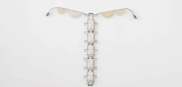 Jenseits der Materie: Neue Spiritualitäten und rituelle Praktiken in der zeitgenössischen Kunst