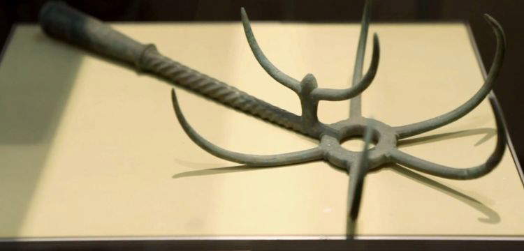 Dix objets pour découvrir la vie et la culture des Étrusques