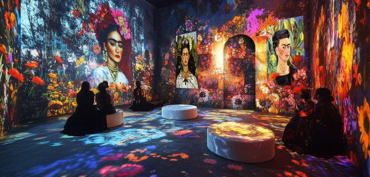 Le mostre immersive sono una porta d'accesso all'arte e non sono nemiche della riflessione