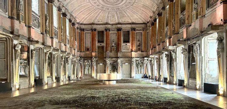Pastorale all'occidentale: la banale ed evanescente retorica di Nico Vascellari a Palazzo Reale 
