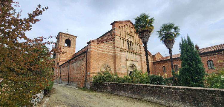 Santa Maria di Vezzolano, la abad&iacute;a que ha escapado al tiempo