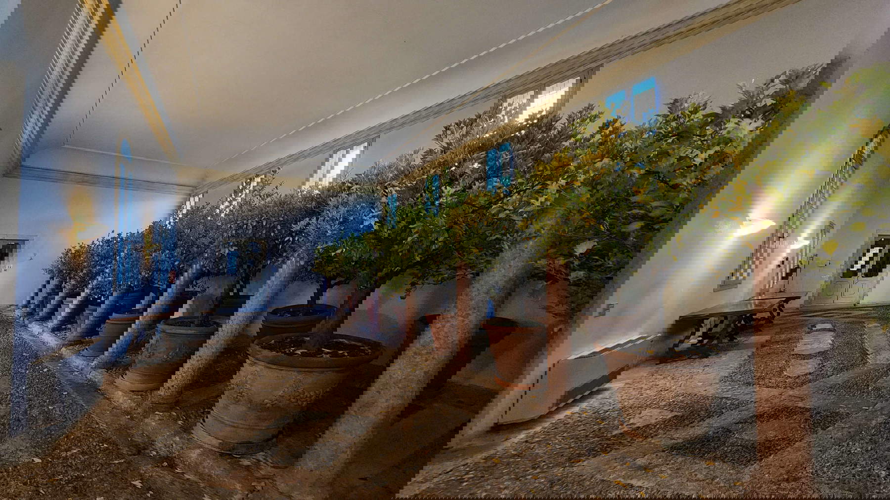 Le scuderie, interno. Foto: Federico Giannini