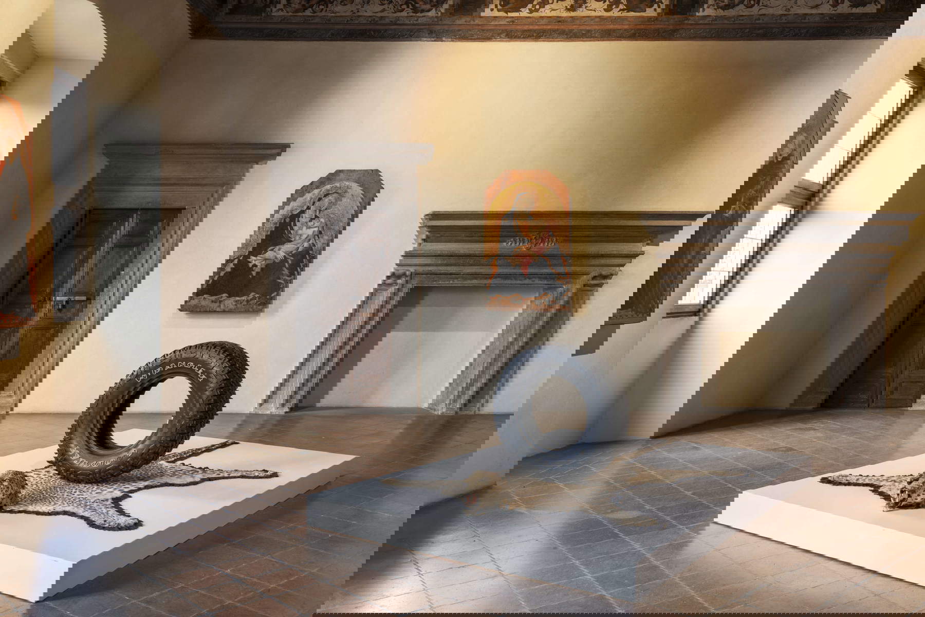 Paolo Canevari, God Year, Pinacoteca Citt&agrave; di Castello, 2025. Photo: Ilaria Lagioia and Pierpaolo Lo Giudice