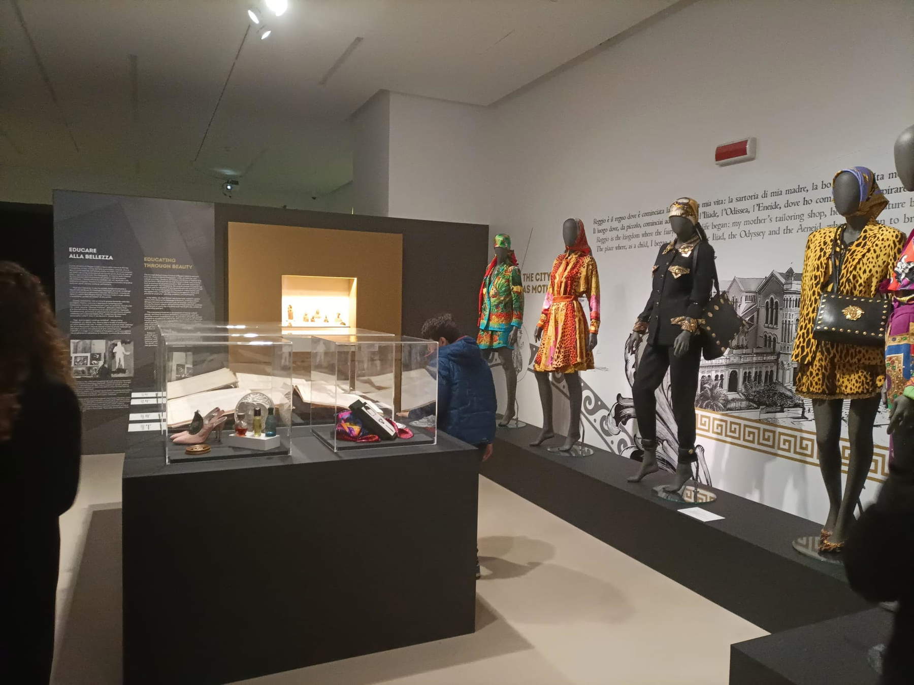 Exemple de diversification de la production de la marque Versace