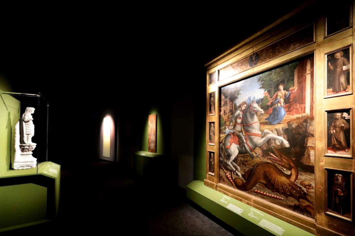 Exhibition layouts St. George. The journey of a knightly saint from the East to Genoa.