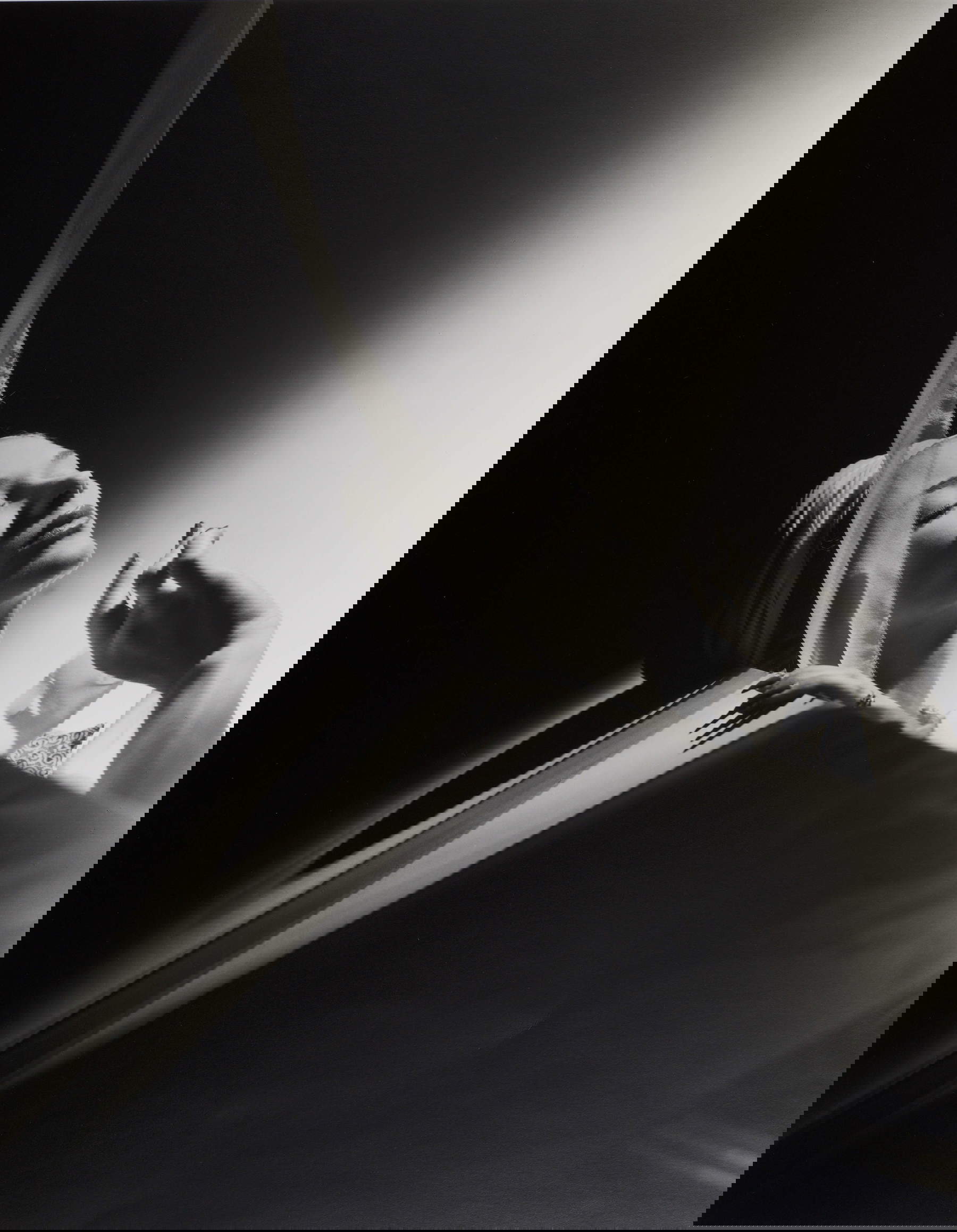 Horst P. Horst, Lisa Fonssagrives with turban, New York, 1940 © Horst Estate