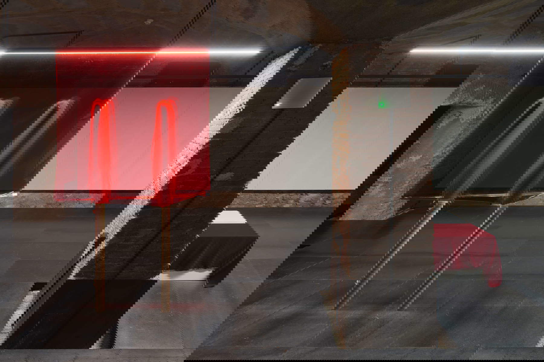 Allestimenti della mostra CC di Michael E. Smith, Palazzo Bentivoglio, Bologna. Foto: Carlo Favero